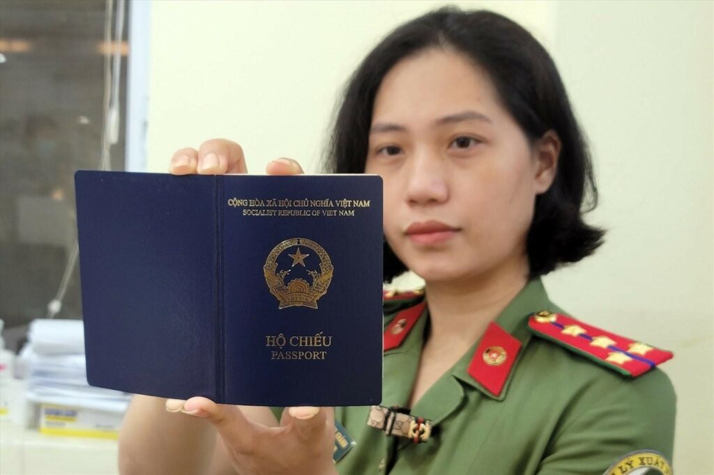 review vietnam passport TrustVisa service