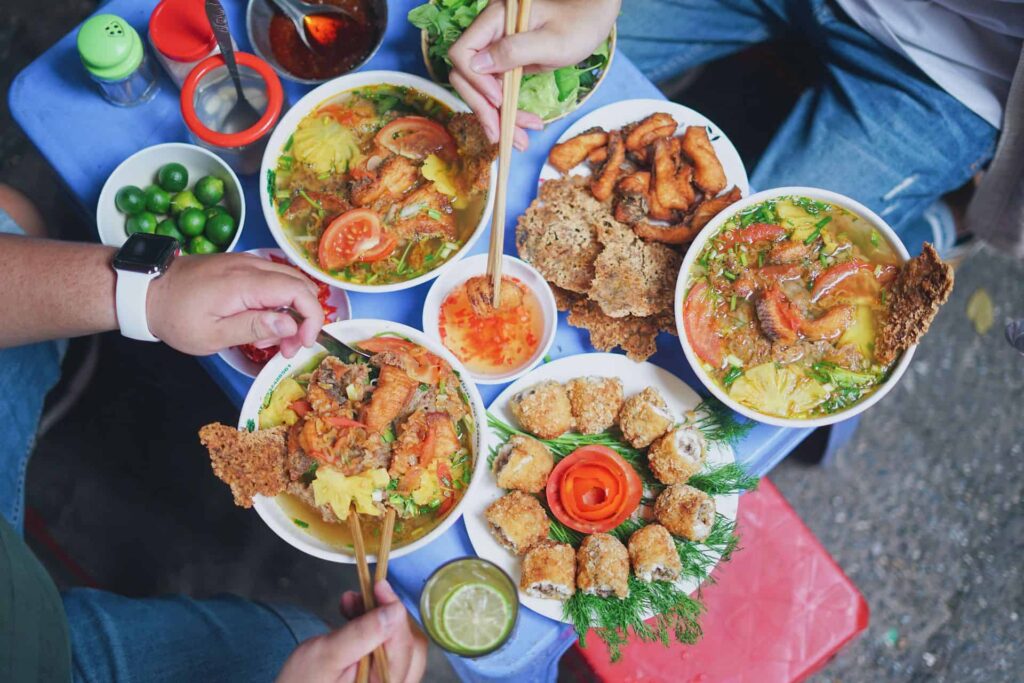 what to eat in hanoi